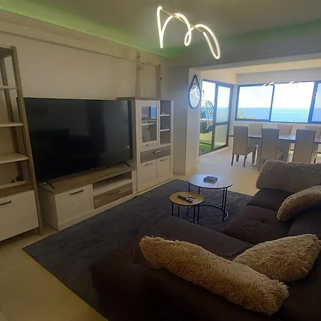 Διαμέρισμα Lido Ocean View Φουνκάλ